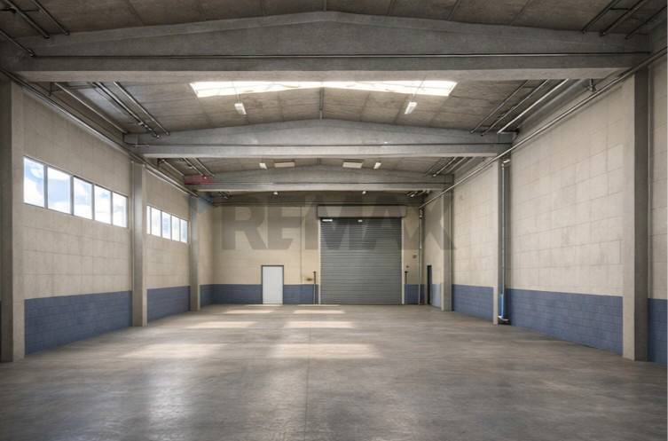 locale di sgombero in vendita a San Giuliano Terme in zona Gello