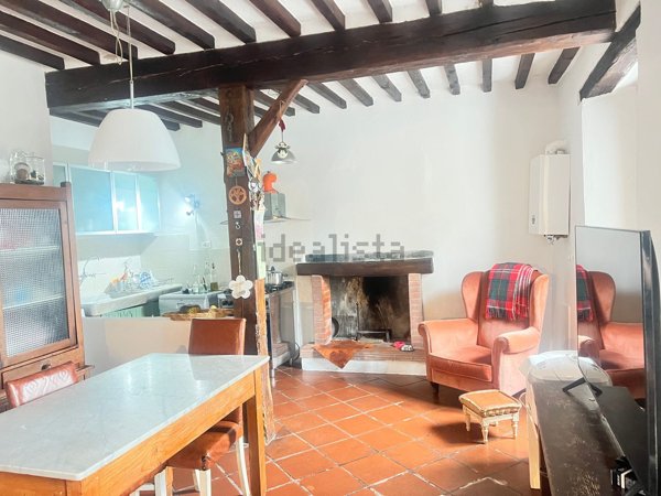 appartamento in vendita a San Giuliano Terme in zona Molina di Quosa