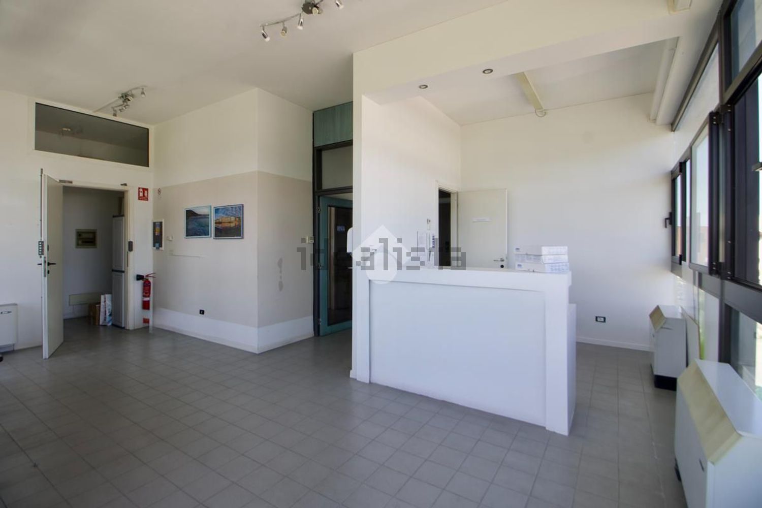 ufficio in vendita a San Giuliano Terme