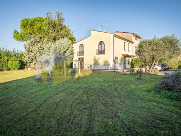 casa indipendente in vendita a San Giuliano Terme in zona Arena-Metato