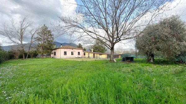 villa in vendita a San Giuliano Terme in zona Colignola