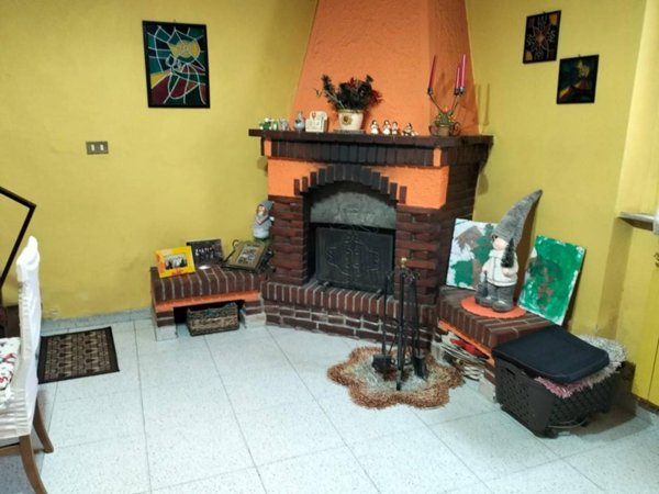 casa indipendente in vendita a San Giuliano Terme in zona Arena-Metato