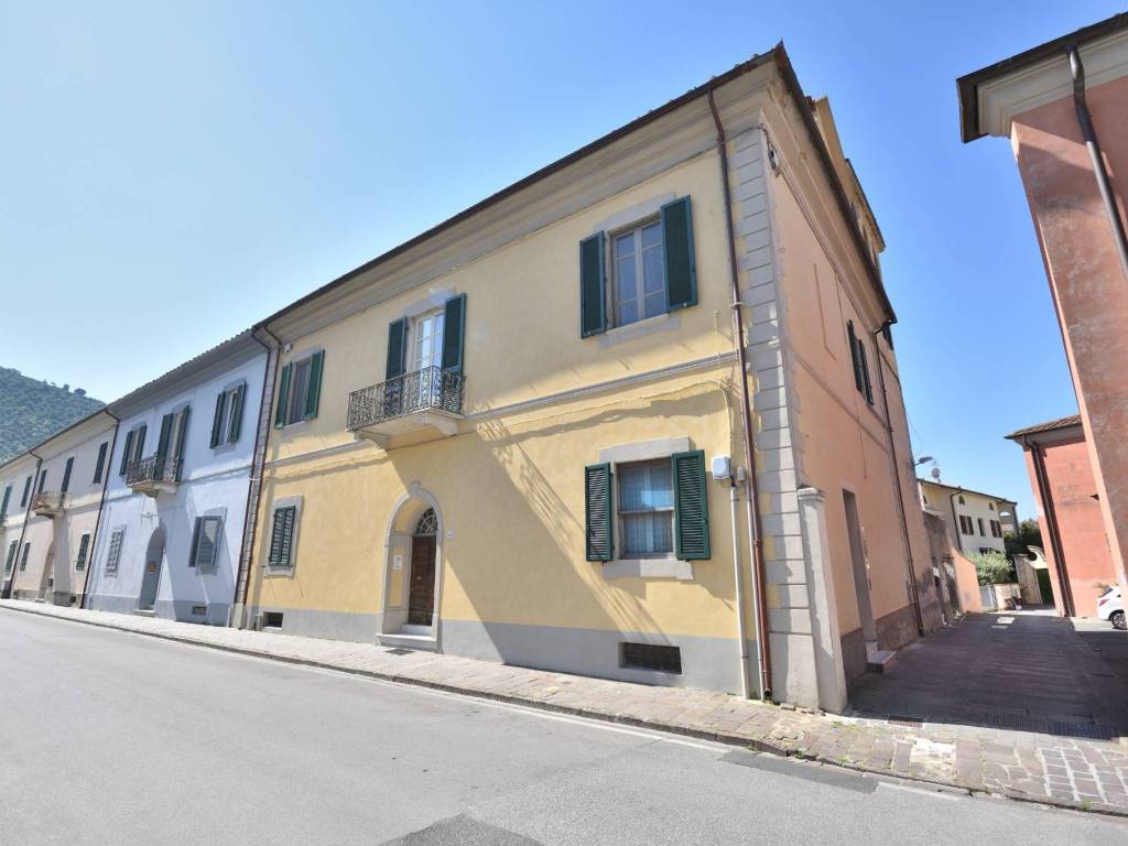 appartamento in vendita a San Giuliano Terme