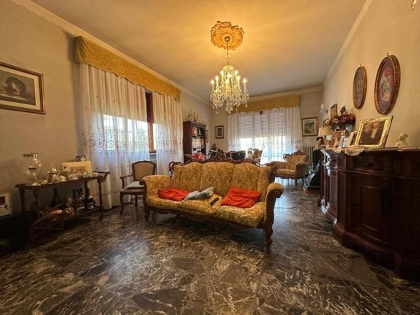 casa indipendente in vendita a San Giuliano Terme in zona Madonna dell'Acqua