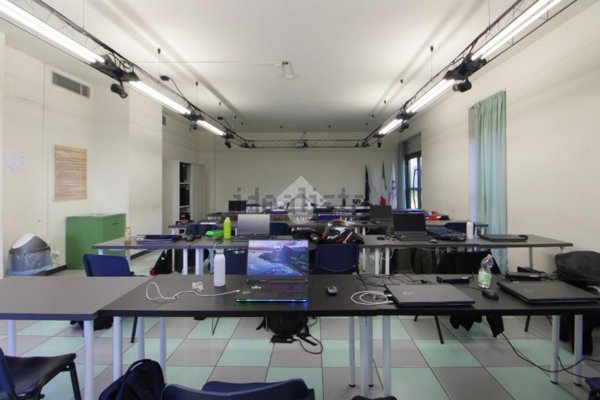 capannone in vendita a San Giuliano Terme