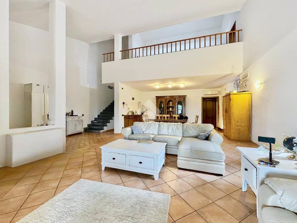 casa indipendente in vendita a San Giuliano Terme in zona Orzignano