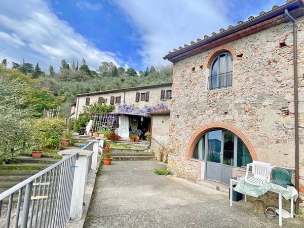 casa indipendente in vendita a San Giuliano Terme in zona Gello