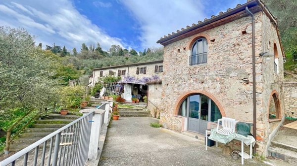casa indipendente in vendita a San Giuliano Terme
