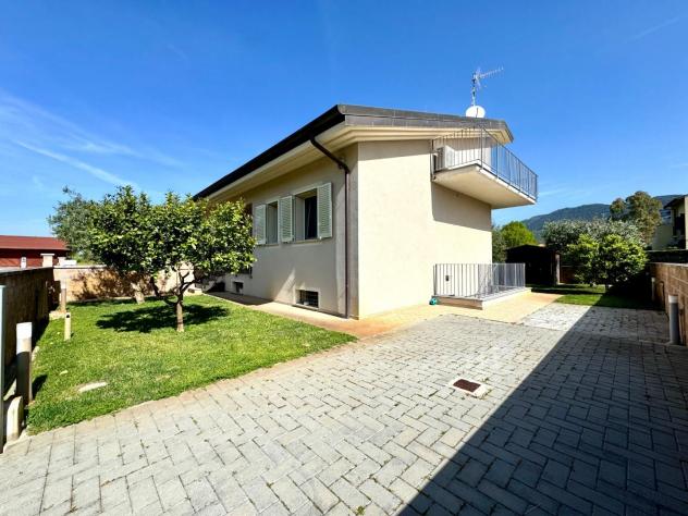 casa indipendente in vendita a San Giuliano Terme in zona Gello