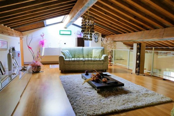 appartamento in vendita a San Giuliano Terme in zona Gello