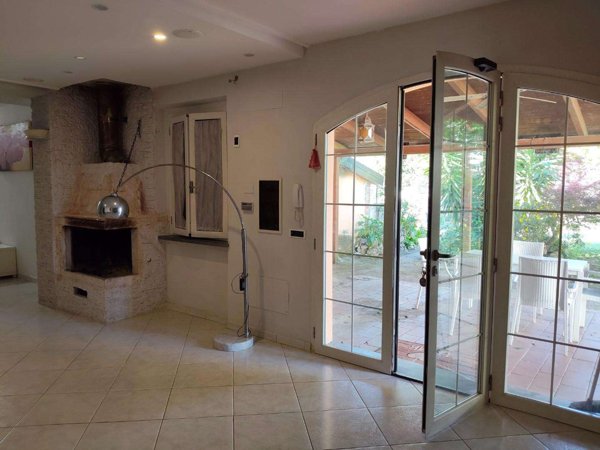 casa indipendente in vendita a San Giuliano Terme in zona Pontasserchio
