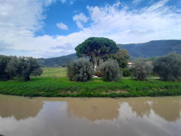 casa indipendente in vendita a San Giuliano Terme in zona Orzignano
