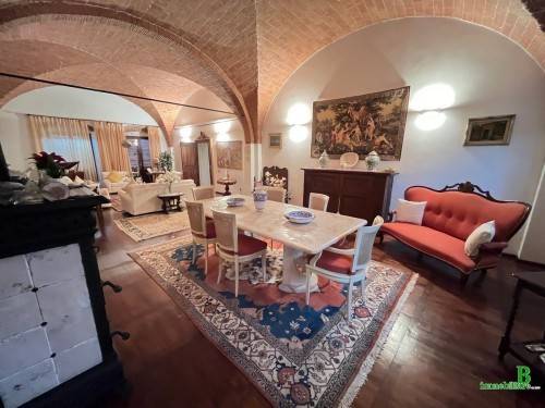 casa indipendente in vendita a San Giuliano Terme in zona Pappiana