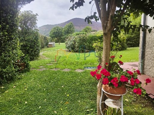 casa indipendente in vendita a San Giuliano Terme in zona Agnano
