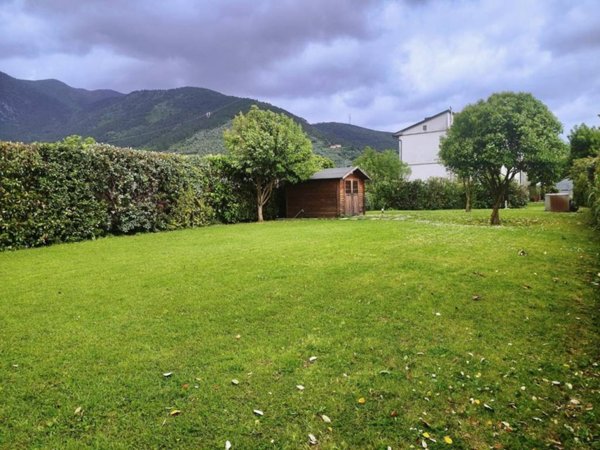 casa indipendente in vendita a San Giuliano Terme in zona Agnano