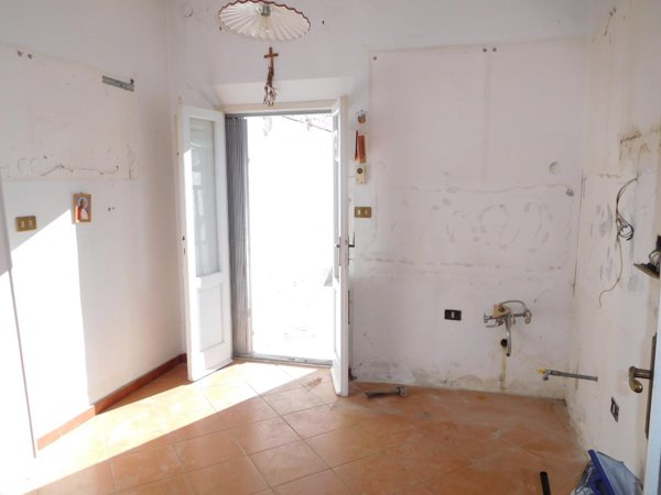 casa indipendente in vendita a San Giuliano Terme