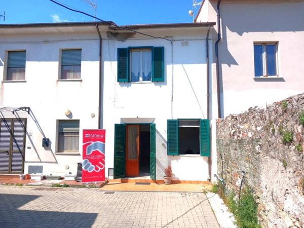 casa indipendente in vendita a San Giuliano Terme in zona Pappiana