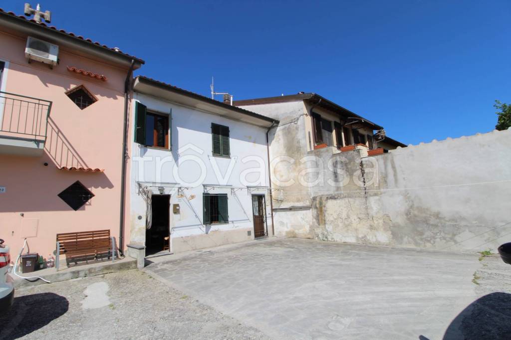 casa indipendente in vendita a San Giuliano Terme
