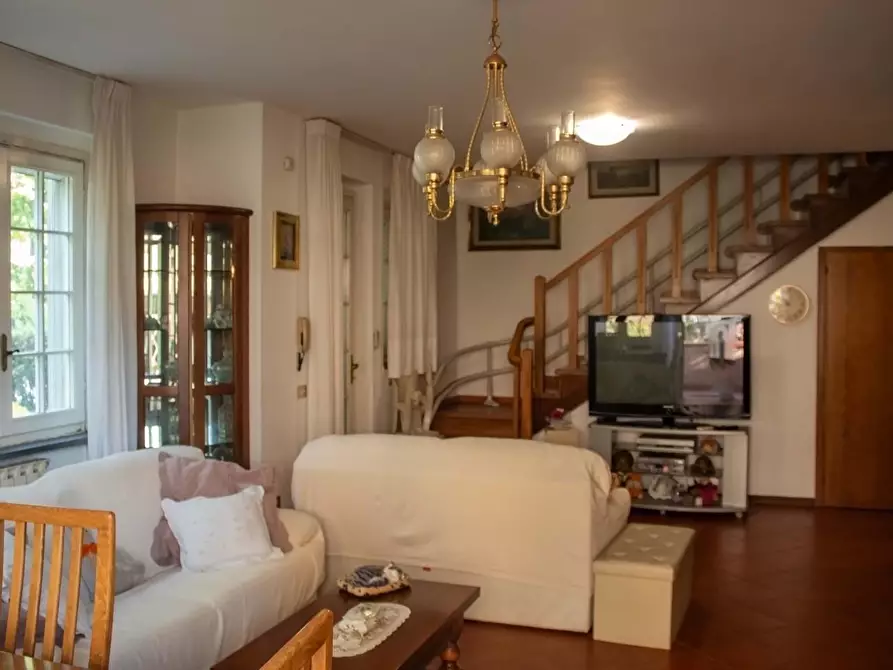 casa indipendente in vendita a San Giuliano Terme