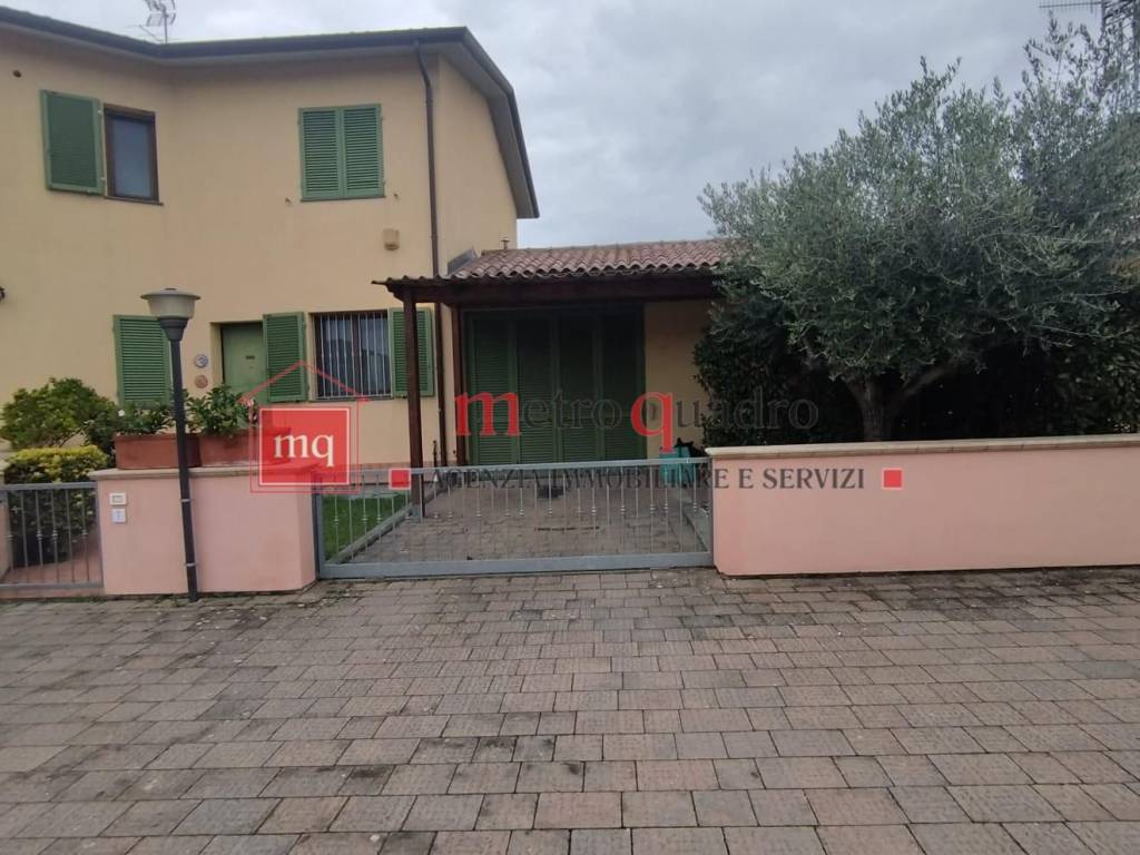 casa indipendente in vendita a San Giuliano Terme in zona Pappiana