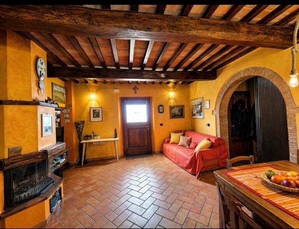 casa indipendente in vendita a San Giuliano Terme in zona Ghezzano
