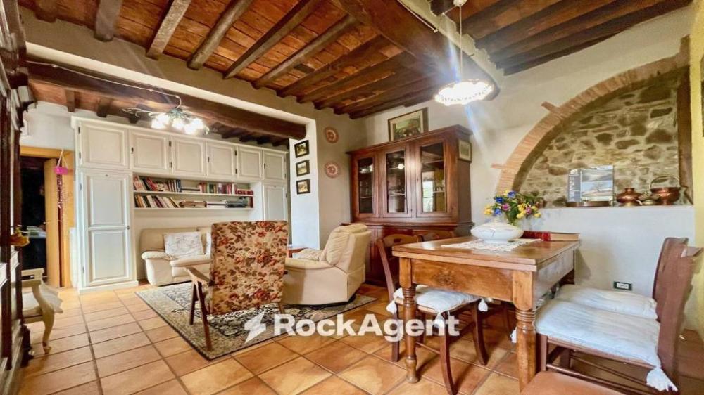 casa indipendente in vendita a San Giuliano Terme
