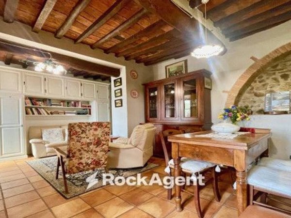 casa indipendente in vendita a San Giuliano Terme in zona Gello