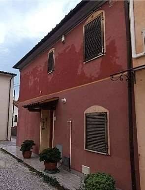 casa indipendente in vendita a San Giuliano Terme in zona Gello