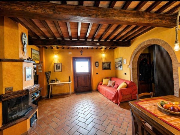 casa indipendente in vendita a San Giuliano Terme in zona Ghezzano