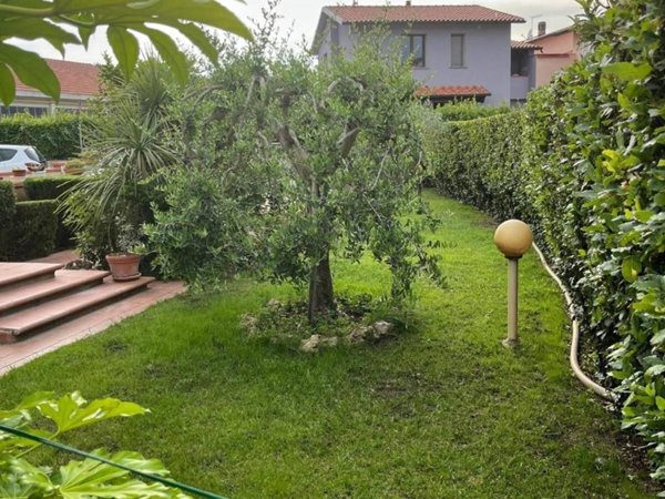 casa indipendente in vendita a San Giuliano Terme in zona Ghezzano
