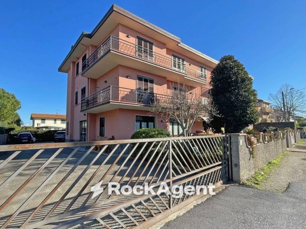 ufficio in vendita a San Giuliano Terme