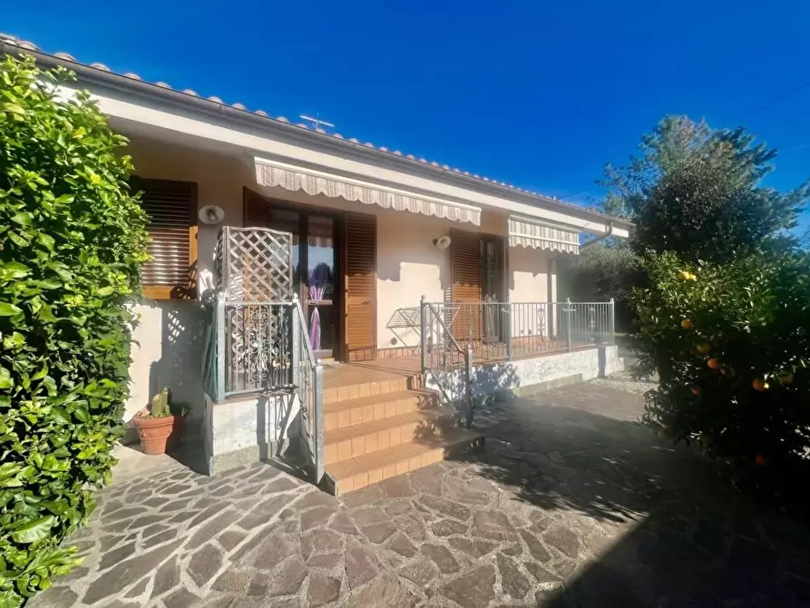 casa indipendente in vendita a San Giuliano Terme in zona Arena-Metato
