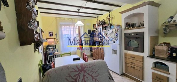 casa indipendente in vendita a San Giuliano Terme in zona Ripafratta