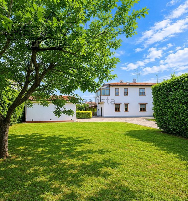 casa indipendente in vendita a San Giuliano Terme in zona Pontasserchio