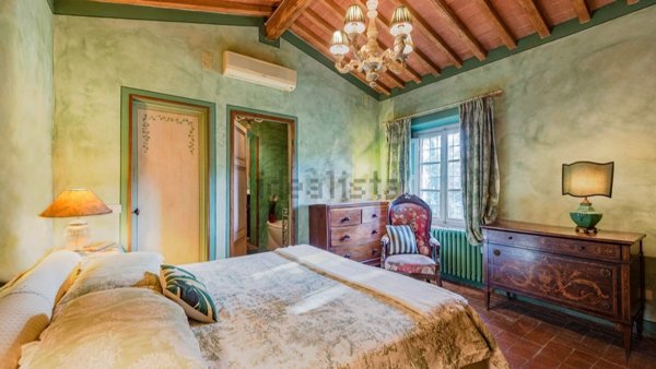 casa indipendente in vendita a San Giuliano Terme in zona Madonna dell'Acqua