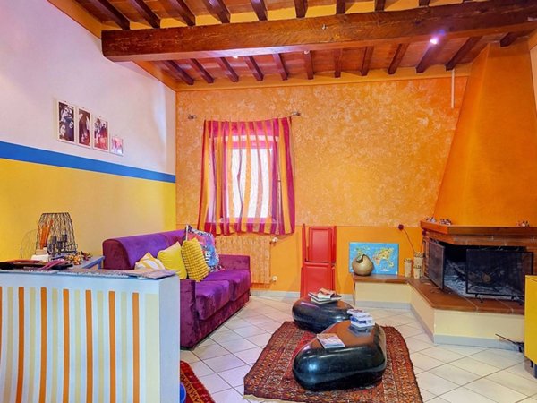 casa indipendente in vendita a San Giuliano Terme in zona Gello