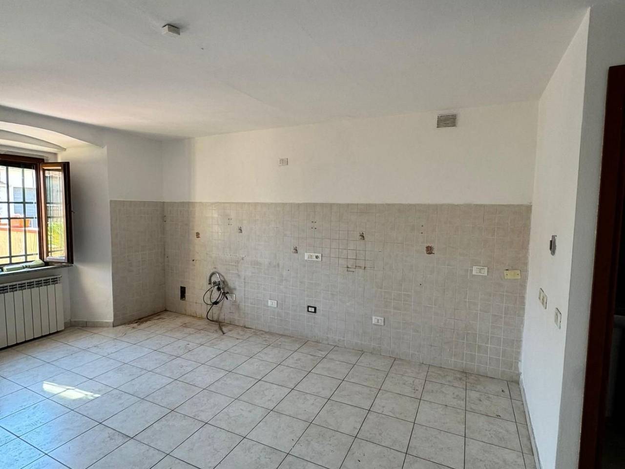 casa indipendente in vendita a San Giuliano Terme in zona Colognole