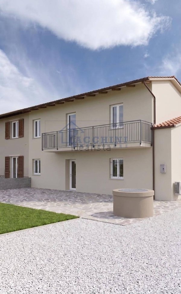 casa indipendente in vendita a San Giuliano Terme in zona Arena-Metato