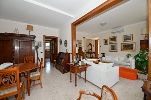 casa indipendente in vendita a San Giuliano Terme in zona Arena-Metato
