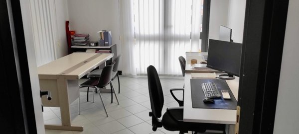 ufficio in vendita a San Giuliano Terme in zona San Martino a Ulmiano