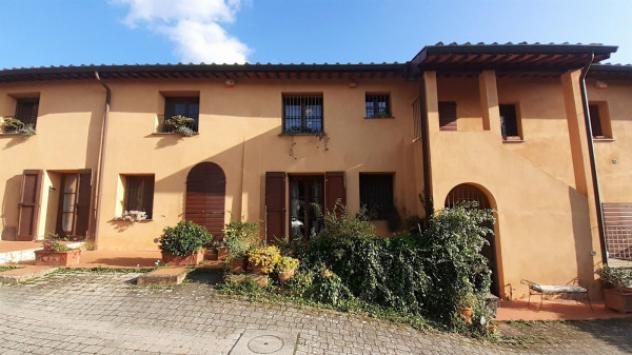 casa indipendente in vendita a San Giuliano Terme