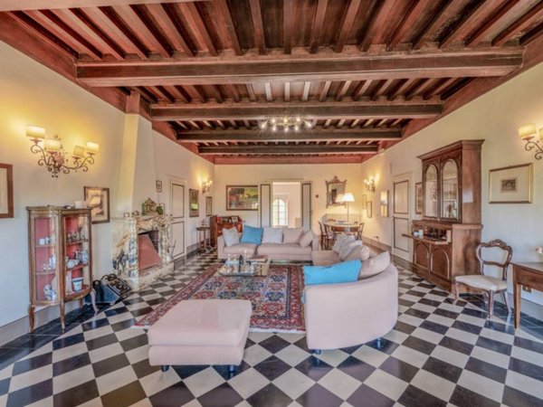 casa indipendente in vendita a San Giuliano Terme in zona Agnano