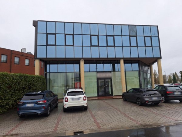 ufficio in vendita a San Giuliano Terme in zona Ghezzano