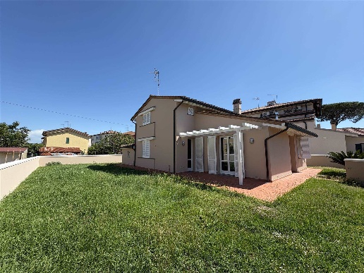 casa indipendente in vendita a San Giuliano Terme in zona Ghezzano