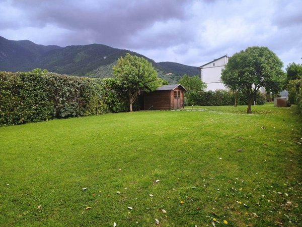 casa indipendente in vendita a San Giuliano Terme in zona Agnano
