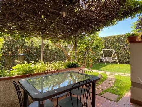 casa indipendente in vendita a San Giuliano Terme in zona Madonna dell'Acqua