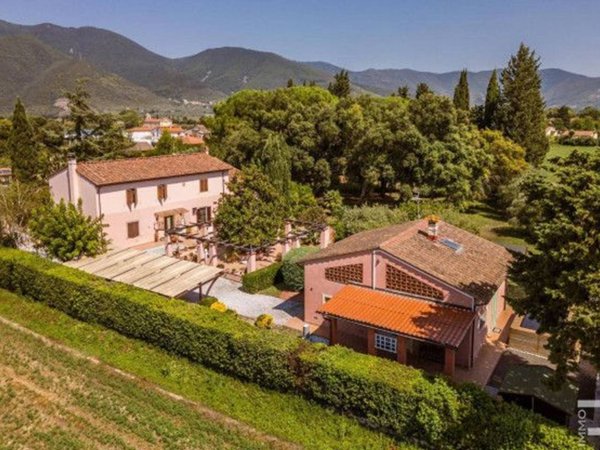 casale in vendita a San Giuliano Terme in zona Ghezzano