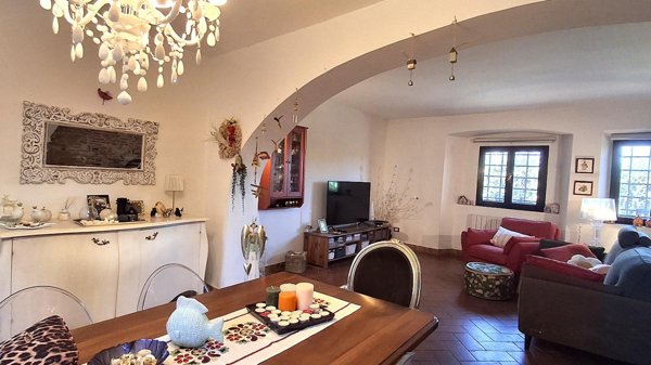casa indipendente in vendita a San Giuliano Terme in zona Orzignano