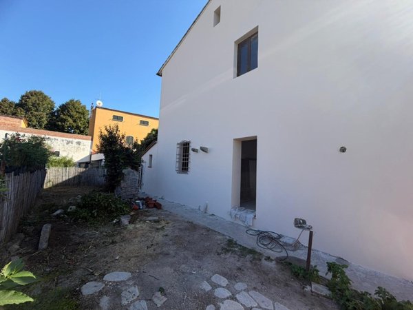 appartamento in vendita a San Giuliano Terme in zona Pontasserchio