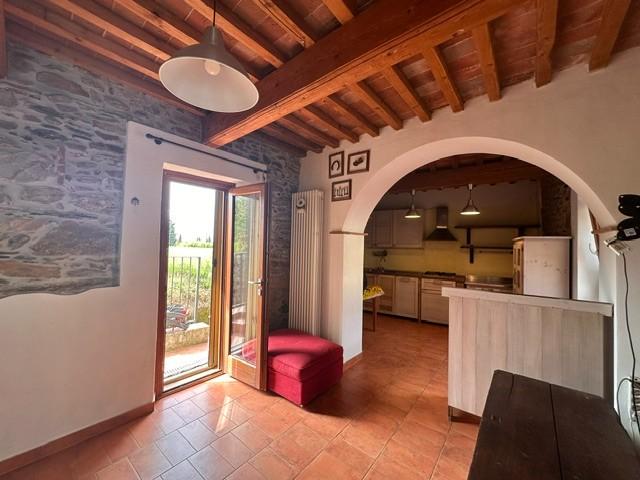 casa indipendente in vendita a San Giuliano Terme
